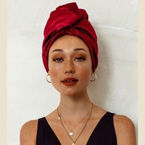 NWT | MAUVES Garnet Rose *Red*🌹 All Satin Hair Wrap